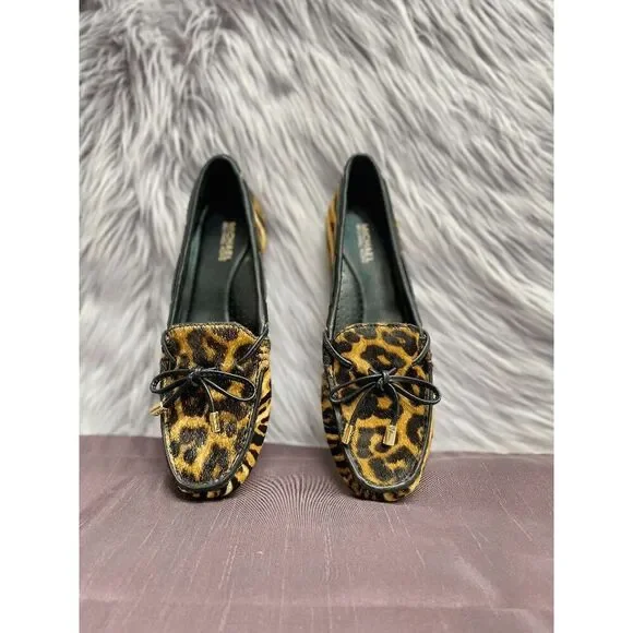 MICHAEL Michael Kors Women's Sutton Moccasin Flat Loafers - Butterscotch 6M - Picture 2 of 8